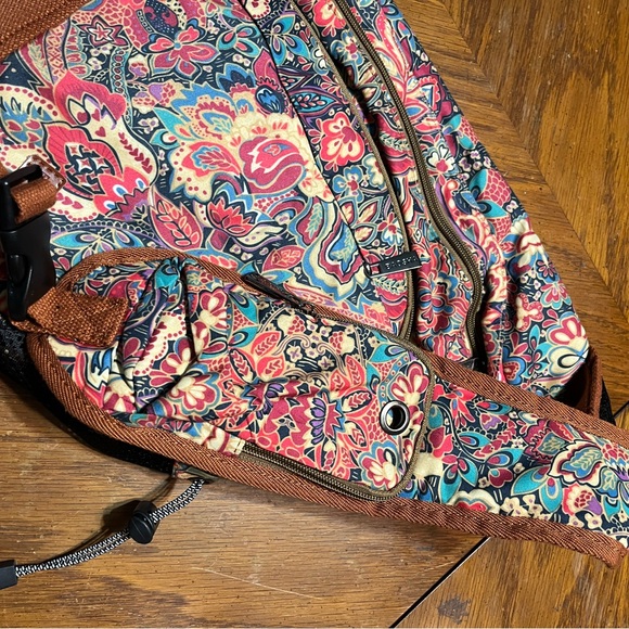 Colorful Floral Patterned Backpack - Picture 3 of 7